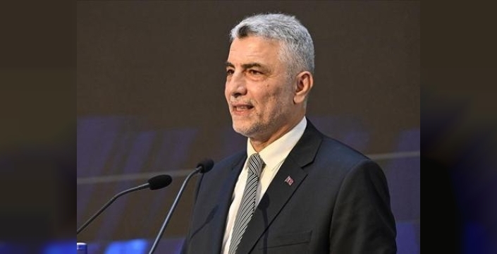 Ticaret Bakanı Bolat duyurdu: Mal ve hizmet ihracatında Cumhuriyet rekoru