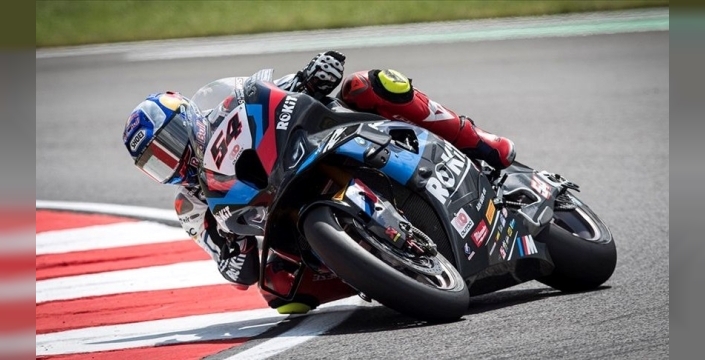 Toprak Razgatlıoğlu: Dünya Superbike'ta üçüncü şampiyonluğunu kazandı