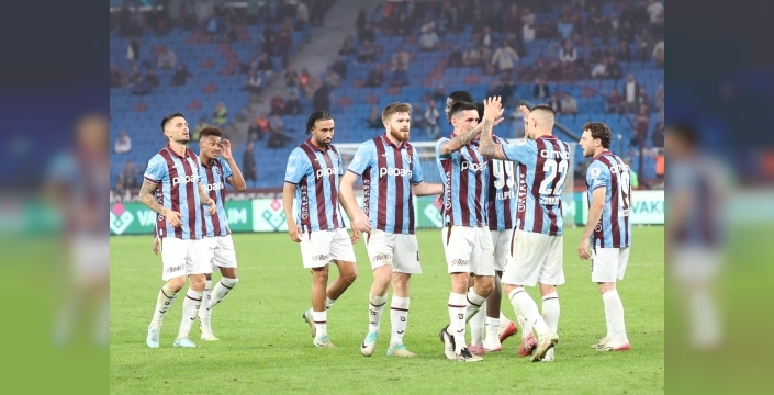 Trabzonspor'da Fatih Tekke'nin 8 haftalık kadro analizi: Onuachu sabit kaldı, Onana kalede