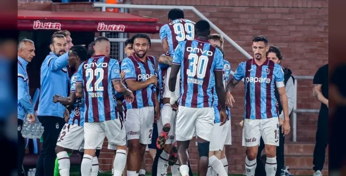 Trabzonspor, Kayserispor'u 4 golle geçti: Ligde 2. sıraya yükseldi