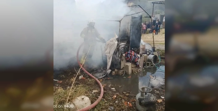 Tragedya konteynerlerde: Bebek yangında hayatını kaybetti