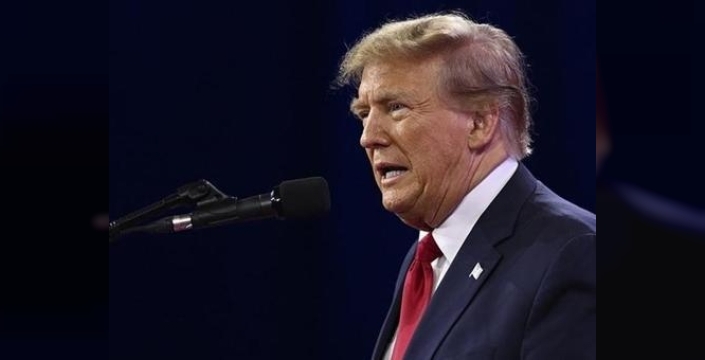 Trump'tan Kanada'ya ek gümrük vergisi: Yüzde 10 artış
