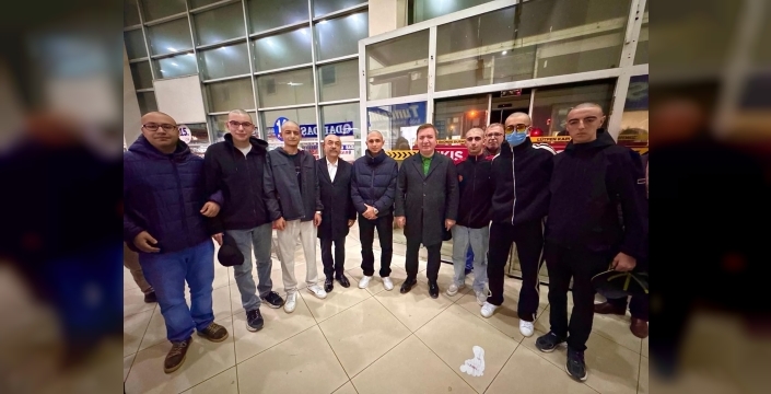 Ulaş Kılıça moral ziyareti: Vali ve arkadaşları uğurladı