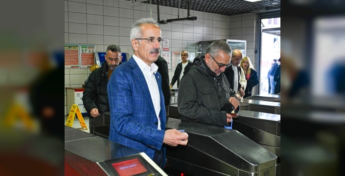 Ulaştırma Bakanı Uraloğlu: 29 Ekim'de raylı sistemler ücretsiz olacak