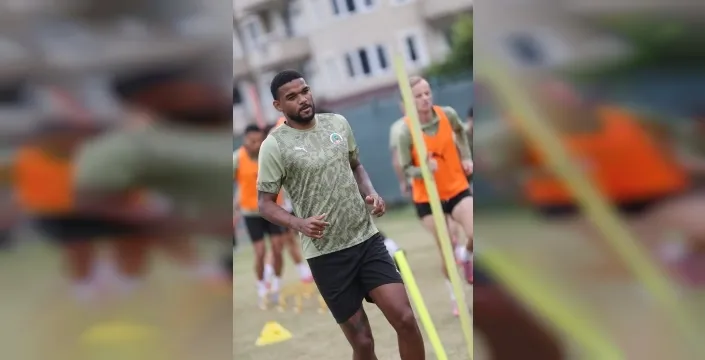 Ümit Akdağ: Lucescu'nun ilgisi özel bir duygu
