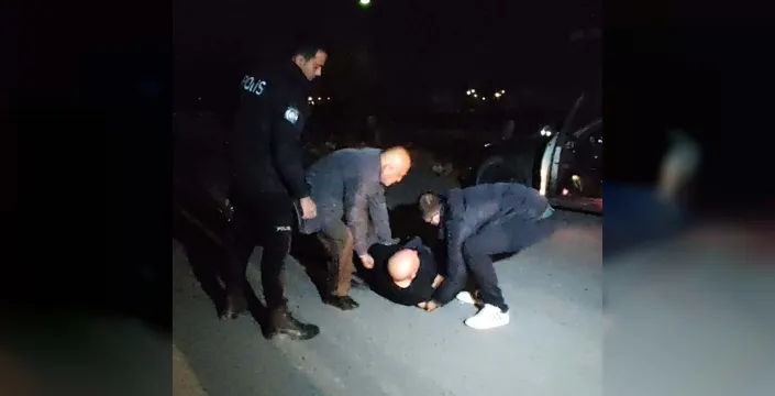 Valiyi arayacağım, babam hakim: Alkollü sürücü ve arkadaşı tutuklandı