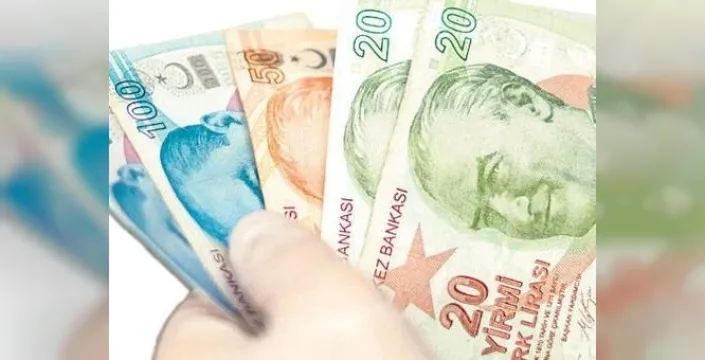 Yeni 20 TL banknotları tedavülde: İmza değişikliği dikkat çekiyor