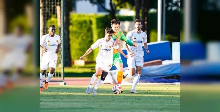 Zecorner Kayserispor, Alanyaspor ile 2-2 berabere kaldı