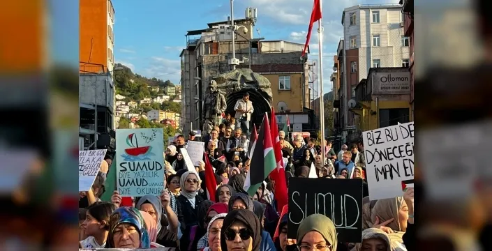 Zonguldak'ta kadınlar, İsrail'i protesto ederek Filistin'e destek yürüyüşü düzenledi