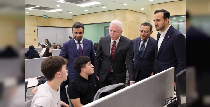 Bağcılar'da Nurullah Genç etüt merkezi ve kütüphanesi açıldı