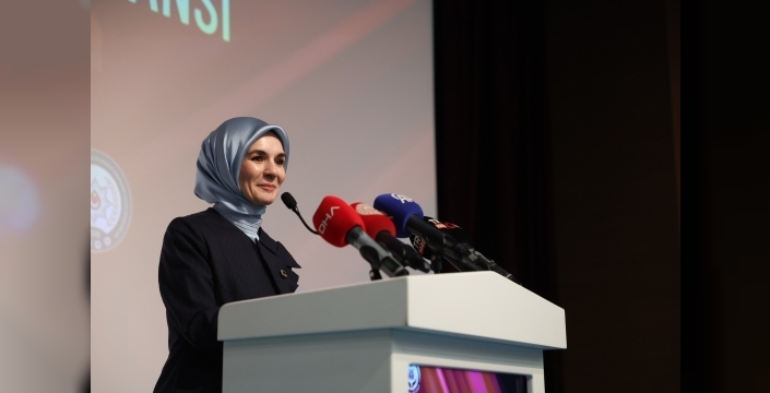 Bakan Göktaş'tan çarpıcı açıklama: Göç ailenin ruhunu etkiliyor!