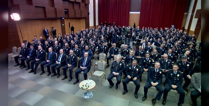 Bakan Yerlikaya'dan emniyet personeline müjde: Zorunlu 2'nci şark tebligatı yok!