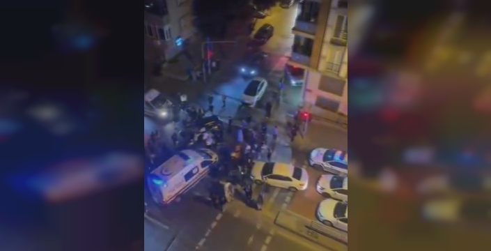Bayrampaşa'da dehşet anı: Otobüsle otomobil çarpıştı, 3 yaralı!
