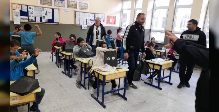 Beşiktaşlı derneklerden Sındırgı'ya anlamlı destek
