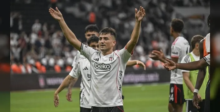 Cengiz Ünder'in Beşiktaş'taki göz alıcı formu: 3 Gol ve 1 asistle takımın parlayan yıldızı!