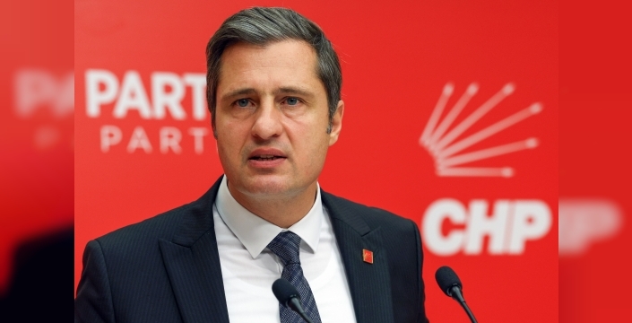 Deniz Yücel: CHP, milletin partisidir ve kimse kapatamaz!