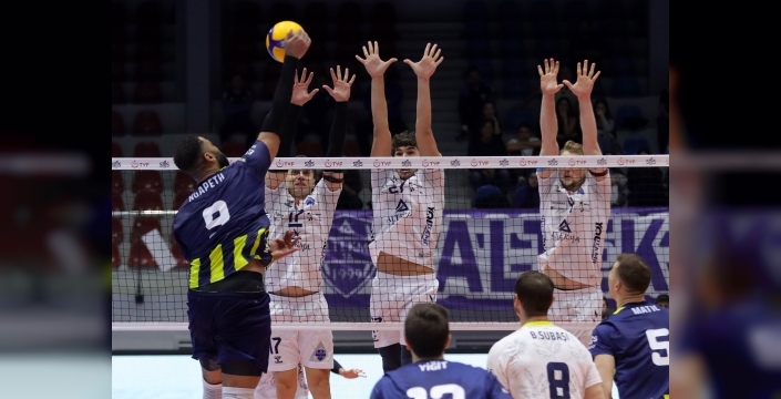 Fenerbahçe Medicana, Altekma'yı 3-1 yenerek ligde farklı galibiyet aldı