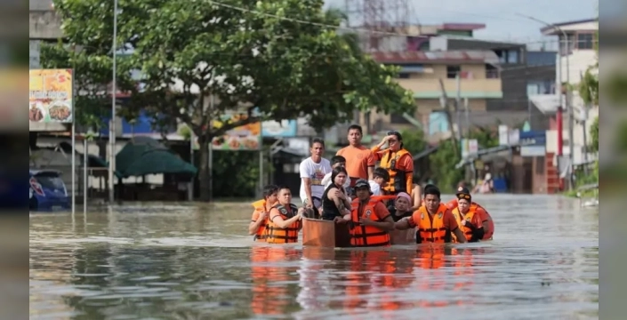 Filipinler yerle bir! Sel projelerinde dev yolsuzluk: 18 kişi için tutuklama emri!