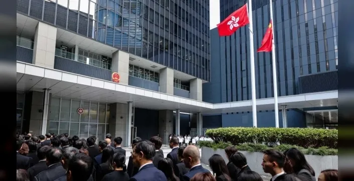 Hong kong yasta: Son 80 yılın en ölümcül yangınında kayıp sayısı artıyor, yolsuzluk soruşturması derinleşiyor!