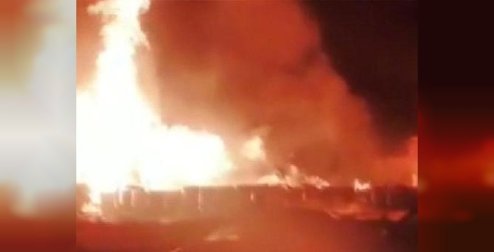 İranda dehşet patlaması: LPG tesisi alev aldı, tüpler 300 metre fırladı, 9 yaralı!