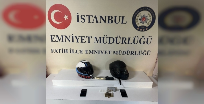 İstanbul'da motosikletli şüpheliler haraç için iş yerine saldırı düzenledi