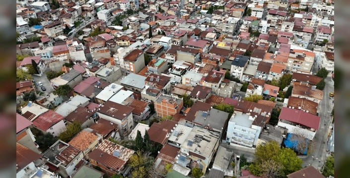İzmir'de tünel inşaatı yıkıma mı yol açtı? Mahalleli çaresizce çözüm bekliyor!