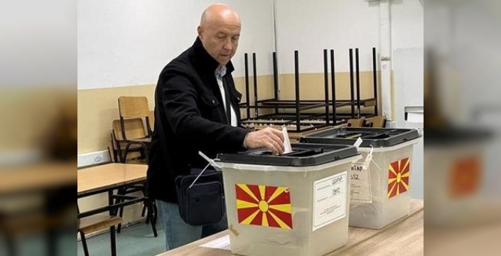 Kuzey Makedonyada ikinci tur seçim heyecanı başladı