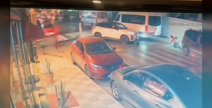 Maltepe'de korkunç kaza: Motosiklete çarpan cip sürücüsü kayıplara karıştı!
