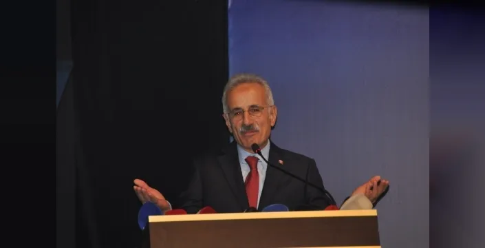 Mardin'de tarihi açıklamalar: Bakan Uraloğlu, '23 yılda 100 yıla sığmayacak işler yaptık' dedi