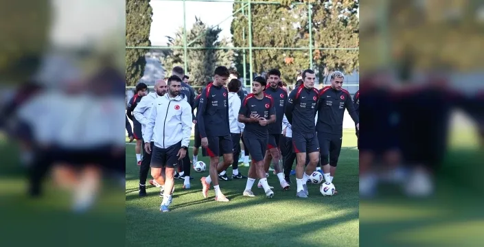 Milli takım'dan kritik İspanya maçı hazırlıkları başladı! Sakatlıklar can sıkıyor mu?