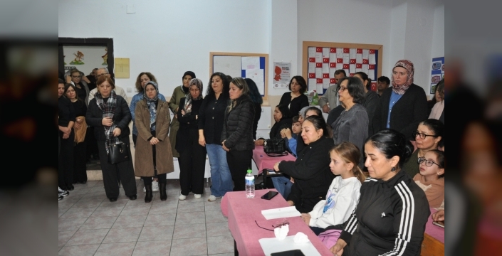 Öğretmenler günü'nde kaybedilen Gülşen öğretmen, okulunda unutulmadı