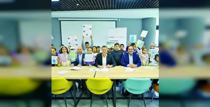 Ömür Tan'dan şaşırtan öngörü: 2026'da Türkiye yabancı yatırımlarıyla patlayacak!