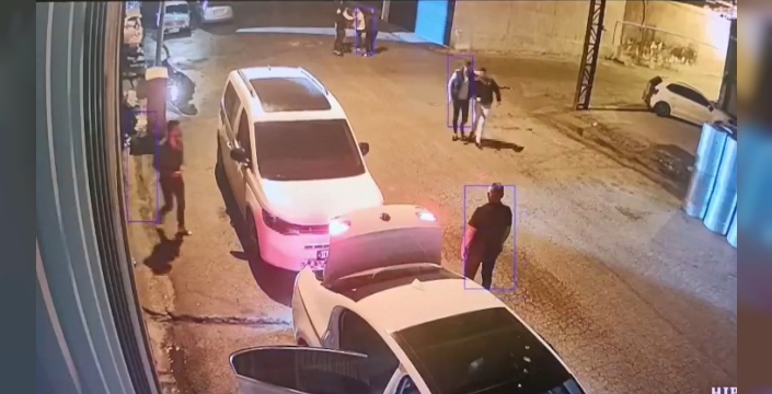 Osmaniyede haraç şoku: 7 şüpheli iş yerini kurşunladı