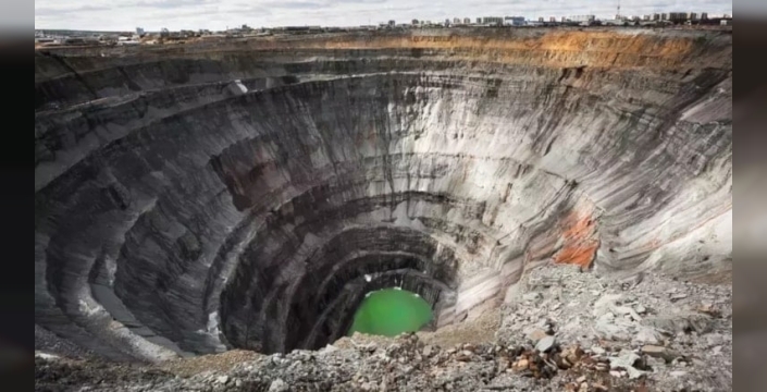 Rusya'dan şok elmas keşifleri: Bu topraklardan adeta fışkırıyor!