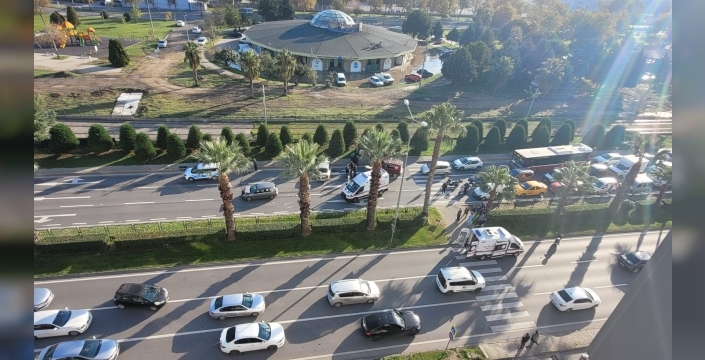 Samsun'da yaya geçidinde şok edici kaza: 69 yaşındaki kadın ağır yaralı durumda!