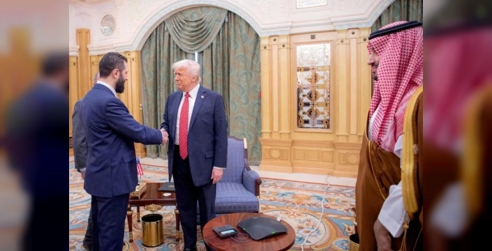 Teröristti, devlet başkanı oldu! Şimdi Trump meşruiyet veriyor! Demek ki neymiş terör uydurulmuş vekalet savaşıymış! HABER ANALİZ