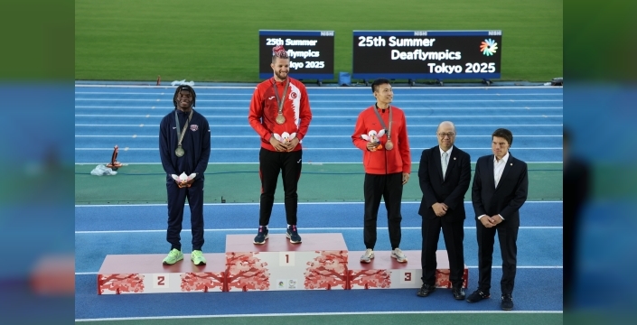 Tokyo'da tarihi an! Yasin Süzen Deaflympics'te Türkiye'ye ilk altını getirdi, şimdi dünyayı sarsacak hedefe kilitlendi