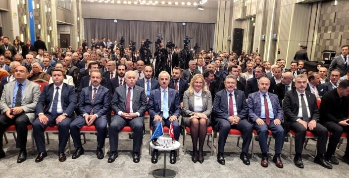 Ulaştırma ve altyapı Bakanı Uraloğlu: Türkiye, 23 yılda dünya devleriyle yarıştı!