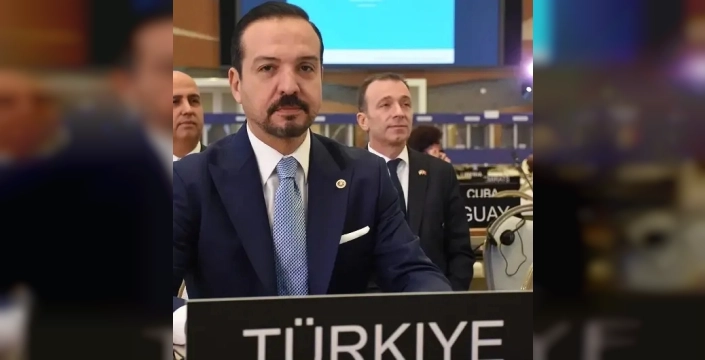 UNESCO'dan Türk diline tarihî gurur: Dünya günüyle yüzyıllık miras aydınlanıyor!