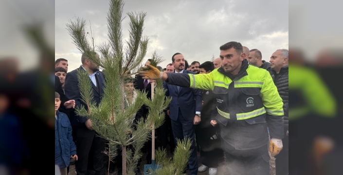 Ankara'da Türk Dünyası Hatıra Ormanı fidanlarla buluştu