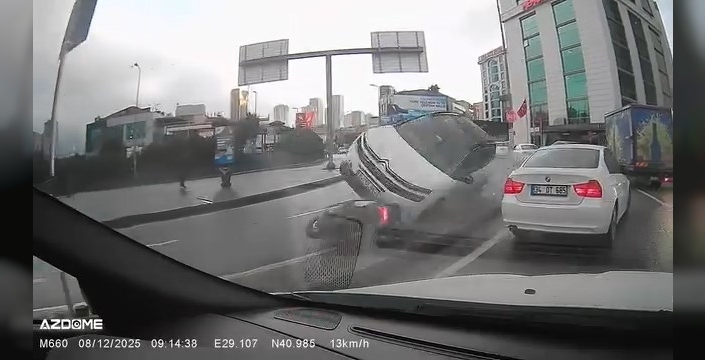 Ataşehir'de otomobil terörü: Motosikletli kurye ölümden döndü