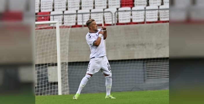 Bahis soruşturması Altay ve İzmir Çoruhlu FK'yı vurdu: 34 oyuncu kadro dışı kaldı!