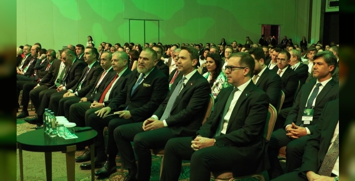 Bakan Bayraktar duyurdu: Türkiye'nin gaz bağımsızlığı için dev adım! 2026'da 8 milyon haneye kendi gazımızla ulaşacağız