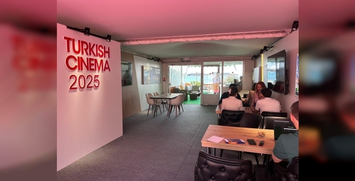 Bakan Ersoy'dan sinemaya dev destek: 2025'te 316 milyon TL!