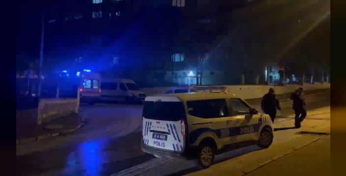 Balıkesir'de restoranda yangın: 2 kişi dumandan etkilendi