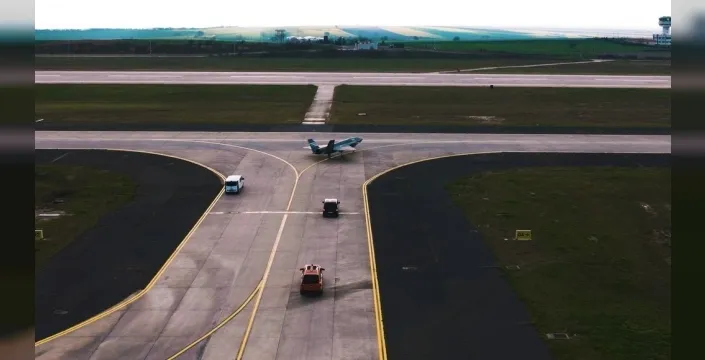 Bayraktar Kızılelma, tarihi bir ilke imza atarak otonom kol uçuşunu başardı