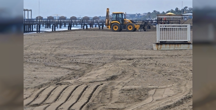 Belek sahillerinde caretta yuvaları iş makineleriyle ezildi, uzmanlar isyan etti