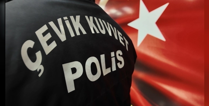 Bitlis'te, Beşiktaş şehitleri kar altında unutulmadı