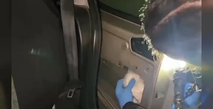Cesur burun 'Pako'dan inanılmaz operasyon: Aracın kapılarına gizlenmiş dev kokain vurgunu!