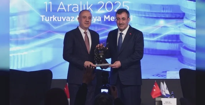 Cevdet Yılmaz: Reel sektör ve finans sektörü birbirini tamamlayan iki parça